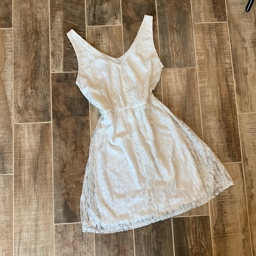 ✨ NWT White Lace Mini Dress Charming Charlie